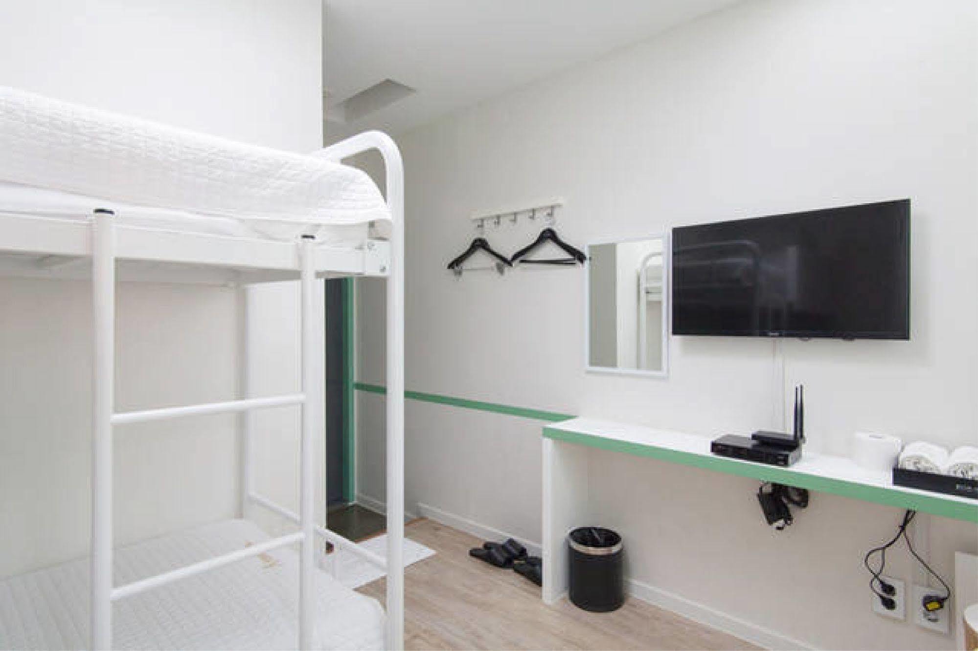 Starhostel Dongdaemun Suite Сеул Экстерьер фото